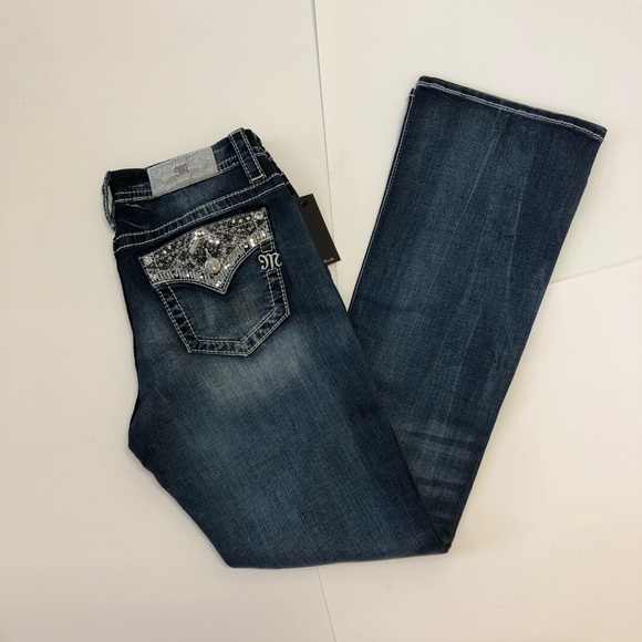 NWT!! Miss Me Jeans 👖 - Picture 3 of 8